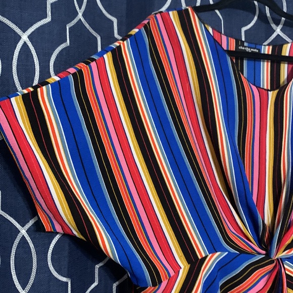 Cute Colorful Top - Picture 2 of 3